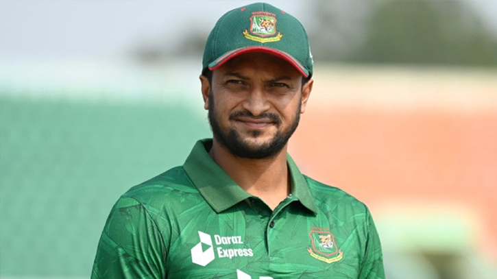 Shakib Al Hasan buys 3 Awami League nomination form