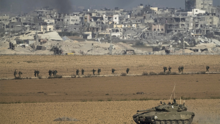 Israel battles militants in Gaza’s main cities