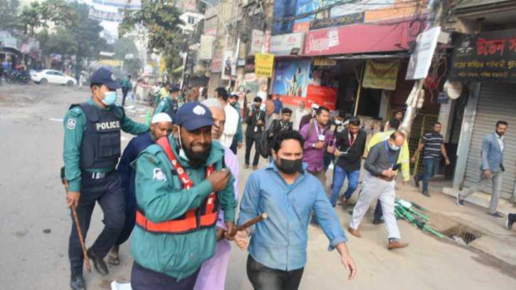 Police foil Jamaat’s human chain in Dhaka’s Jatrabari