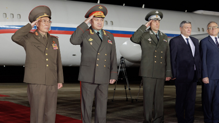 Top N. Korean diplomat arrives with delegation in Moscow : KCNA