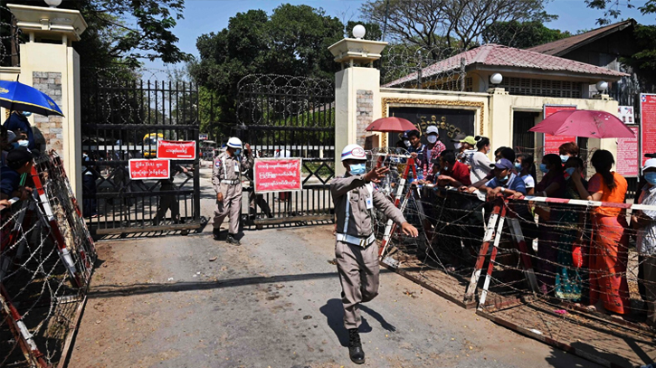 Myanmar Junta pardons 10,000 prisoners to mark Independence Day