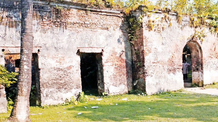 Historic Naodanga palace faces ruin due to neglect