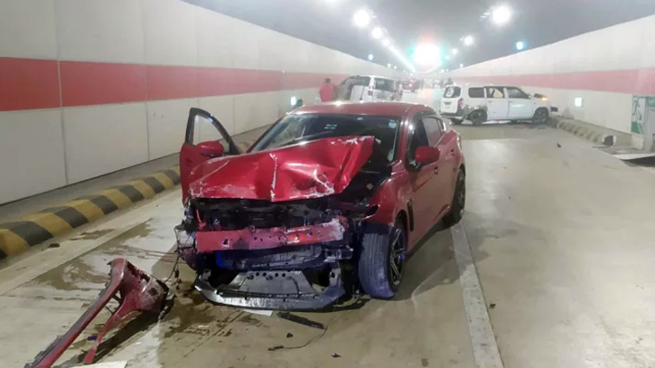 Reckless driving triggers multi-vehicle collision in Bangabandhu Tunnel