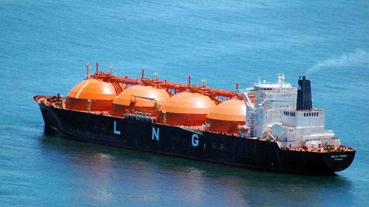 Govt to import 2 cargoes of LNG from spot market