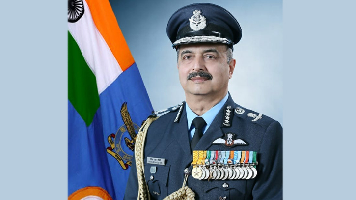 Indian Air Chief Marshal VR Chaudhari arrives in Dhaka