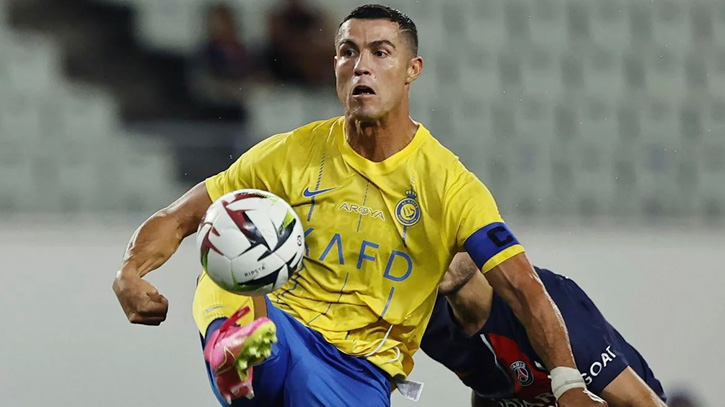 Ronaldo tells ref to overturn penalty he won in AFC Champions League