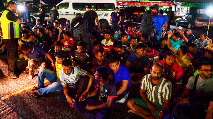 Nearly Hundreds of Bangladeshi detained in Malaysia