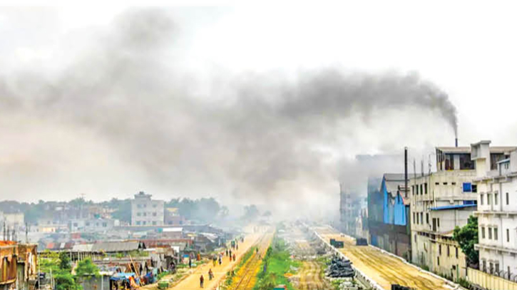 Dhaka’s air worsening by landfills, bricks kilns and dev projects