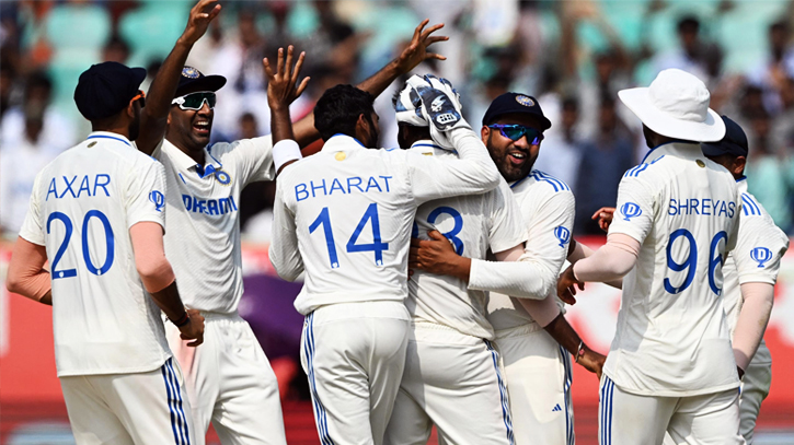 India beat England in fourth Test to secure series