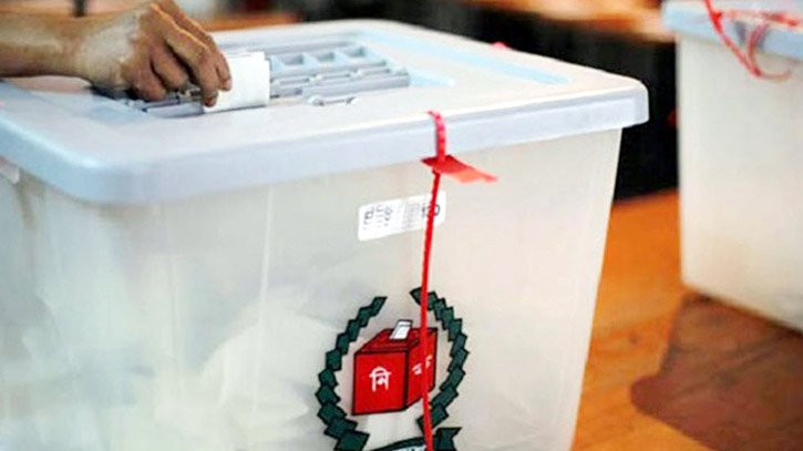 Voting in Dhaka-17 by-polls going on peacefully