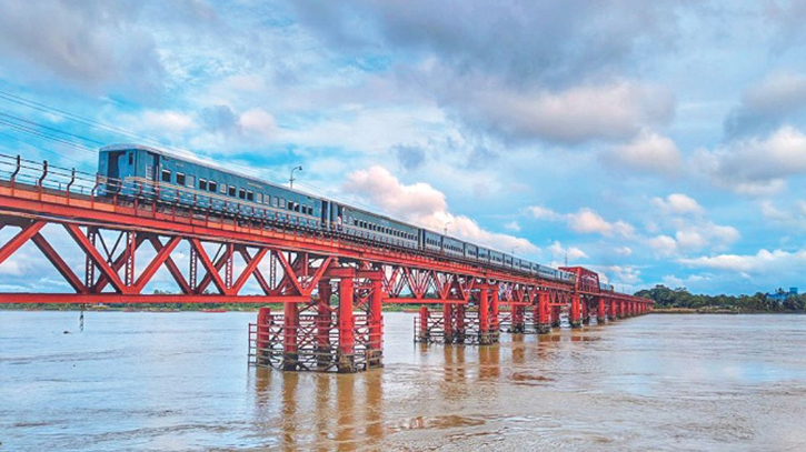 Kalurghat Bridge closed for 3 months for renovation