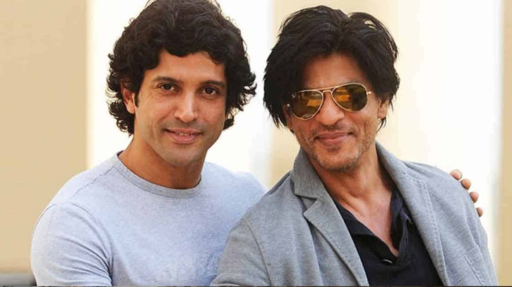 Farhan Akhtar looks to revive DON franchise; Shah Rukh Khan exits