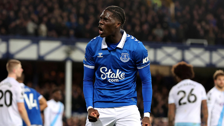 Onana rescues Everton as new Palace boss Glasner watches