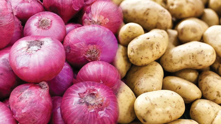 Skyrocketing onion, potato prices burden consumers