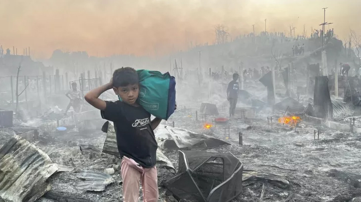 Fire Leaves 1,500 Rohingya children lost access to education