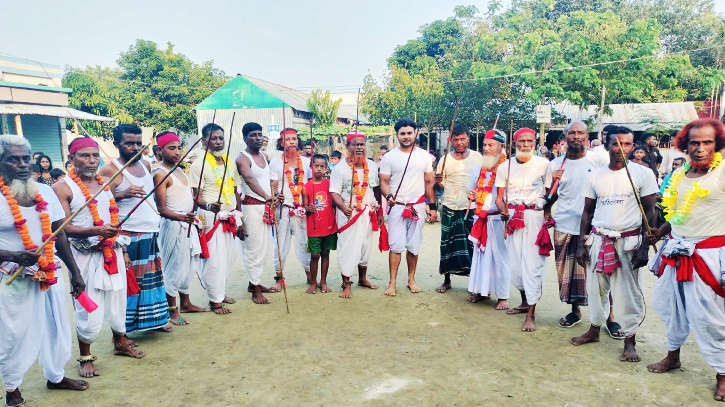 সরাইলে গ্রাম বাংলার ঐতিহ্যবাহী লাঠি খেলা অনুষ্ঠিত