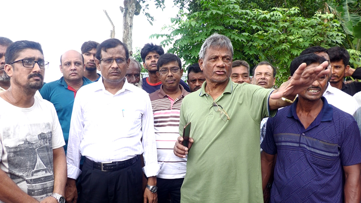 পানি উন্নয়ন বোর্ডের গাছ কাটার ঘটনায় থানায় অভিযোগ