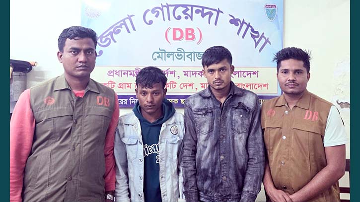 মৌলভীবাজারে ডিবি পুলিশের অভিযানে ১৮৮ বস্তা ভারতীয় চিনি উদ্ধার, আটক ২