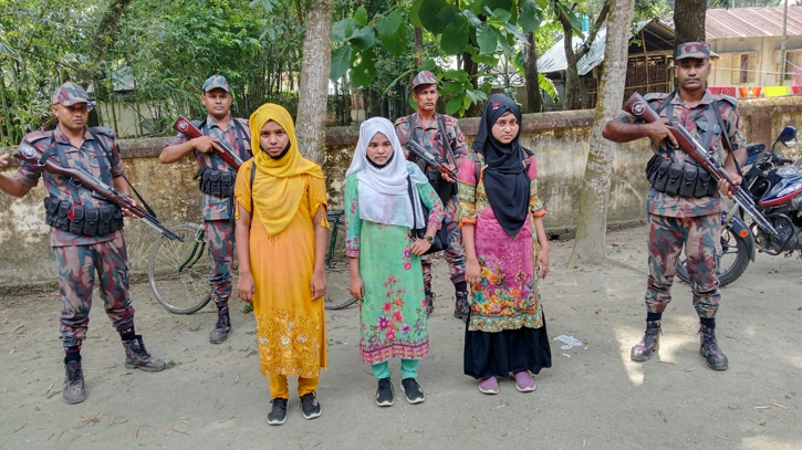 পঞ্চগড়ের তেঁতুলিয়ায় তিন রোহিঙ্গা নারী উদ্ধার