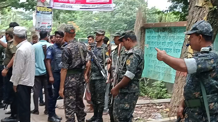 ফরিদপুরে কোটা বিরোধী সমাবেশ পন্ড, আটক-১০