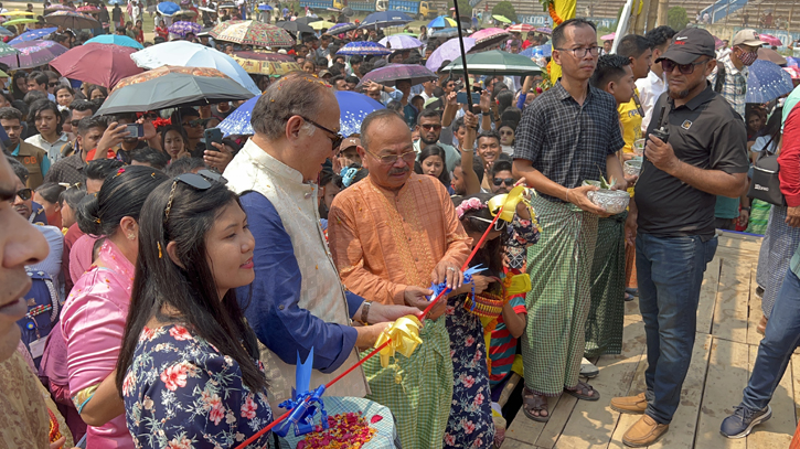 সাংগ্রাই উৎসবে শেষ হলো পাহাড়ের উৎসব