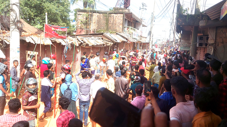 হবিগঞ্জে ১৩ গ্রামবাসীর দফায় দফায় সংঘর্ষ নিয়ন্ত্রণ করলো সেনাবাহিনী