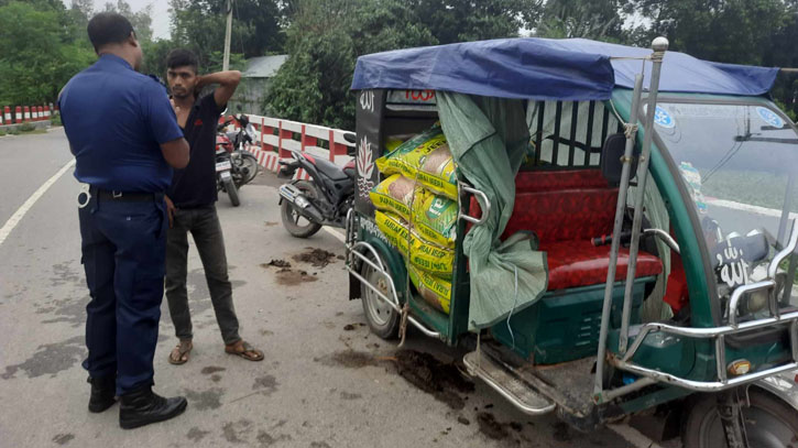 ইসলামপুরে চোরাই পথে আসা ১২ বস্তা ইন্ডিয়ান জিরা আটক