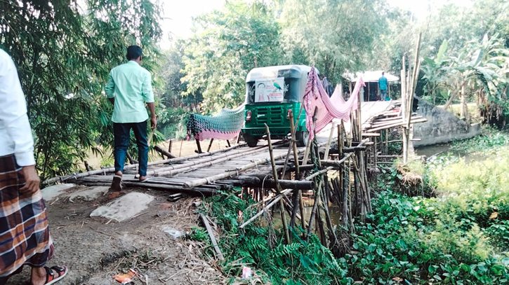 দোয়ারাবাজারে ৪ বছরেও মেরামত হয়নি পুটিপুশি ব্রিজ