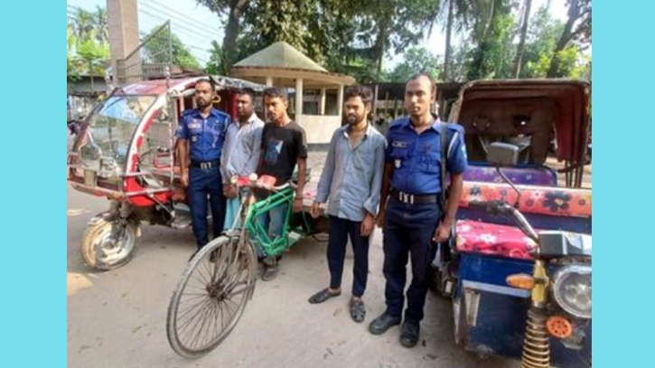 বগুড়ায় আন্তঃজেলা চোর চক্রের ৩ সদস্য গ্রেপ্তার