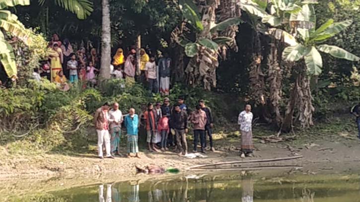 বাগেরহাটের ফকিরহাটে পুকুর থেকে নারীর ইটবাঁধা মরদেহ উদ্ধার