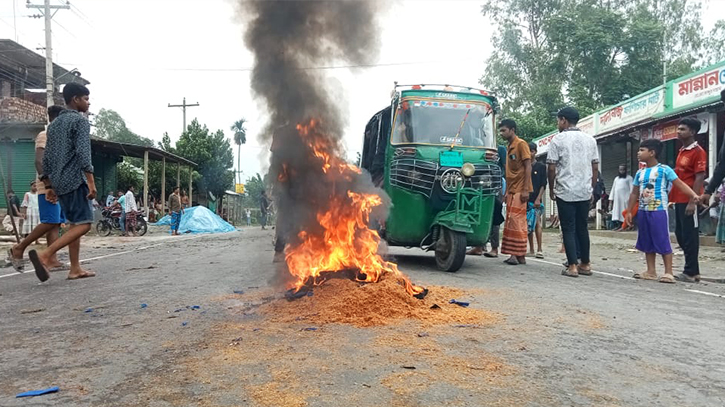 মাদারগঞ্জে হত্যা মামলায় চেয়ারম্যান কারাগারে, মুক্তির দাবিতে হরতাল