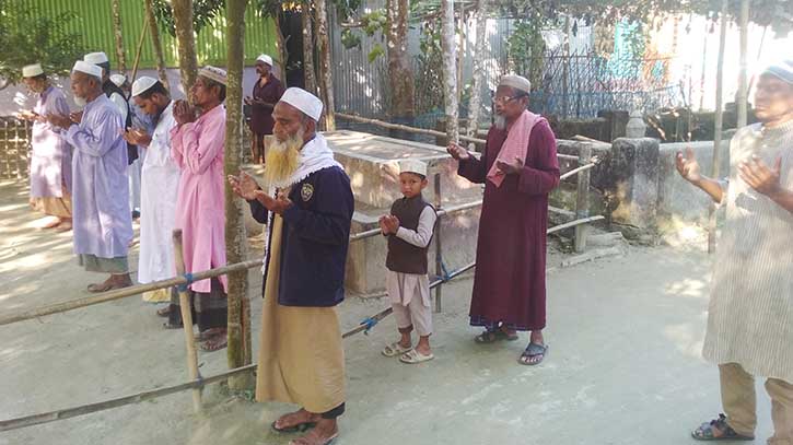 ফুলবাড়ীতে আদর্শ শিক্ষক আলী আজগার মস্টারের ২৮তম মৃত্যুবার্ষিকী পালন