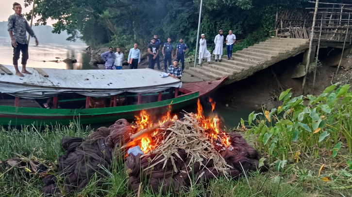 কাপ্তাই মৎস্য বিভাগের অভিযানে ৩ শত মিটার নিষিদ্ধ জাল জব্দ