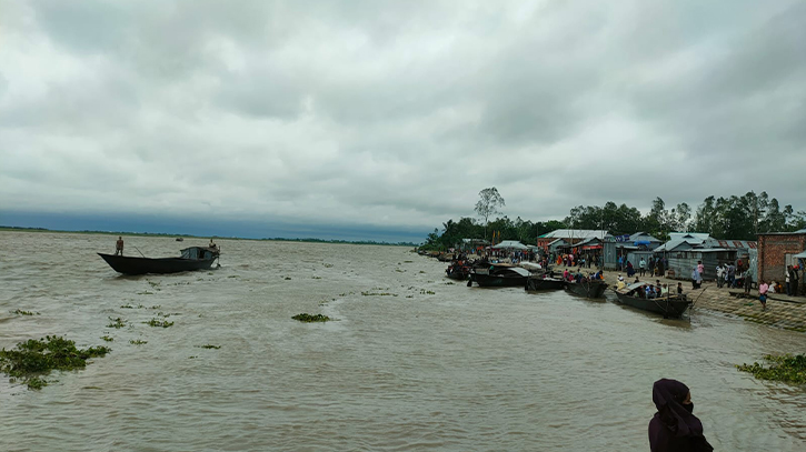 গাইবান্ধায় নদ-নদীর পানি বৃদ্ধি, বন্যার আশঙ্কা