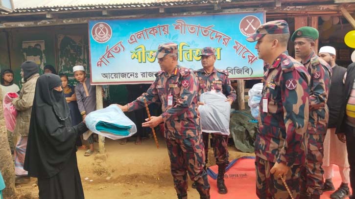 আন্দোলনে আহত ছাত্রের পুনর্বাসনে মানবিক বিজিবি