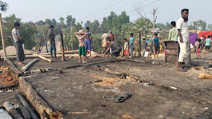 উখিয়া রোহিঙ্গা ক্যাম্পে অগ্নিকাণ্ডে বসতঘর ও দোকান পুড়ে ছাই