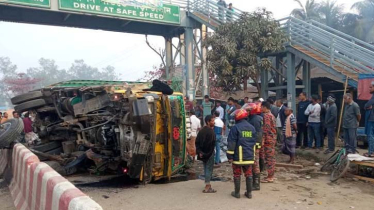 মিরসরাইয়ে ট্রাকের চাপায় মোটরসাইকেল আরোহী নিহত 