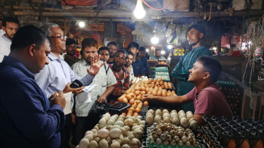 বারইয়ারহাট পৌর বাজারে ডিমের দাম নিযন্ত্রণে অভিযান প্রশাসনের