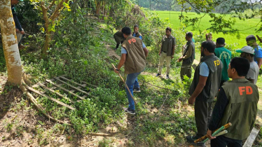 সাবেক চেয়াম্যানের দখলে থাকা রিজার্ভ বনভূমি দখলমুক্ত করলো বনবিভাগ