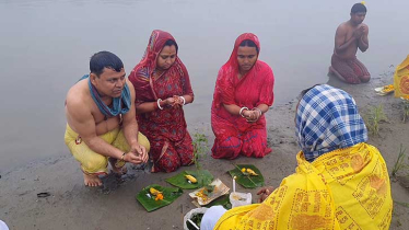 যে মেলায় ডুব দিয়ে হয় ‘পাপমোচন’ টাঙ্গাইলের বাসাইলে পূণ্যার্থীদের ঢল