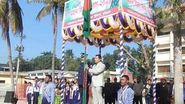 উলিপুরে যথাযোগ্য মর্যাদায় মহান বিজয় দিবস পালন