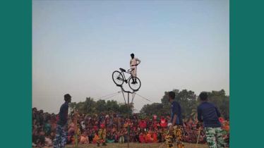 সাতক্ষীরায় গ্রাম বাংলার ঐতিহ্যবাহী লাঠি খেলা অনুষ্ঠিত