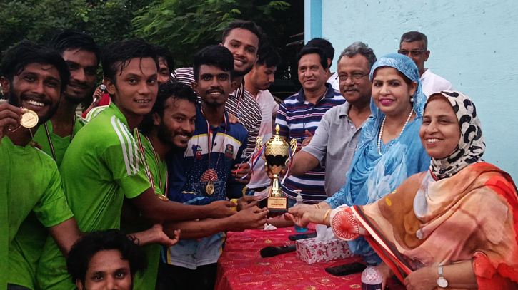 ইকো পাঠশালা এন্ড কলেজের ফুটবল টুর্নামেন্ট অনুষ্ঠিত