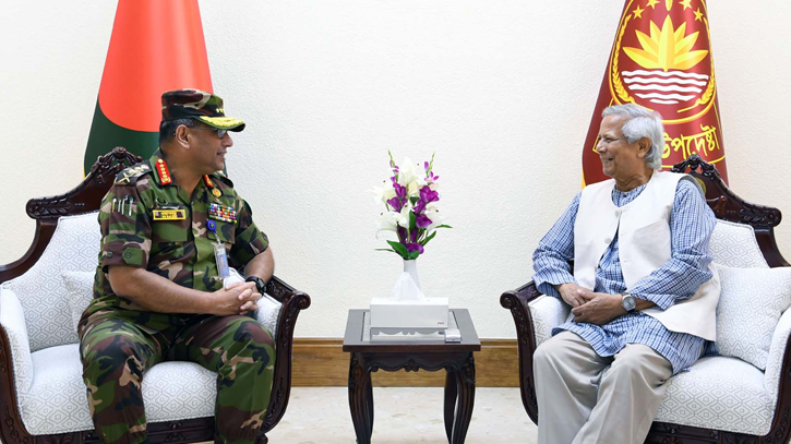 Army chief  pays courtesy call on Chief Advisor