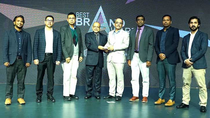 Bashundhara Tissue receives ‘Best Brand Award’ for the 7th consecutive year