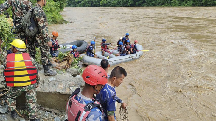 60 missing after Nepal landslide sweeps 2 buses into river