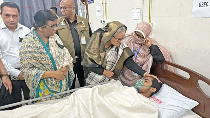 PM visits mayhem victims at Suhrawardy Hospital