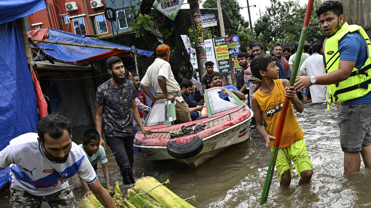 Death toll from floods rises to 23; over 12 lakh families still stranded