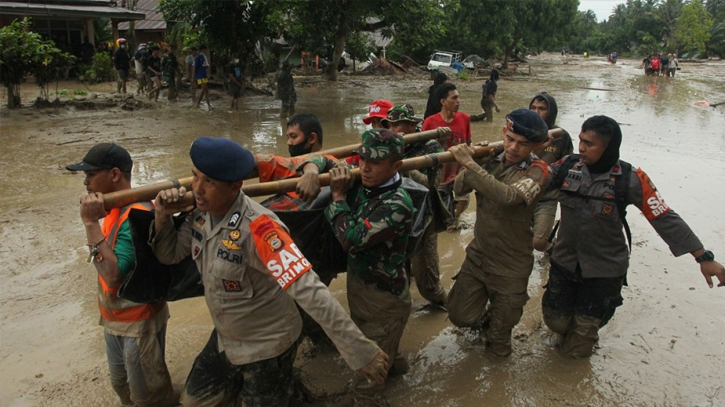 34 dead in Indonesia floods, 16 missing