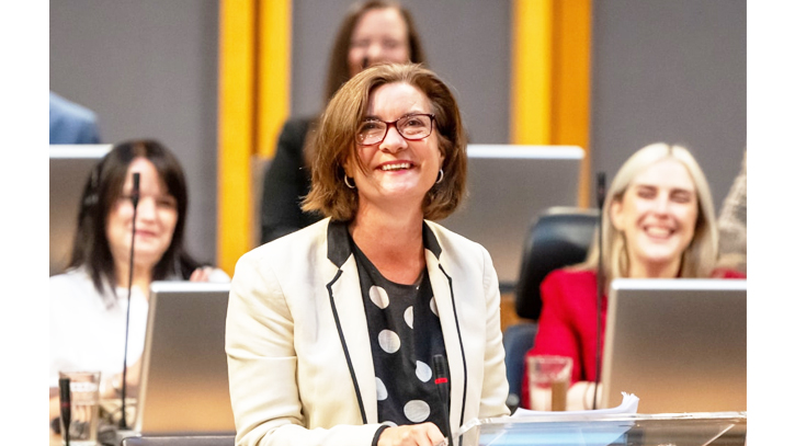 Eluned Morgan sworn as first female leader of Wales